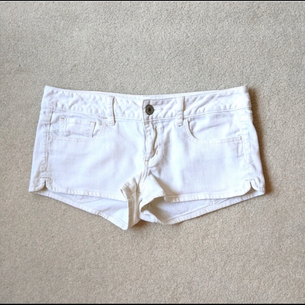 American Eagle Outfitters white denim shorts Sz 8